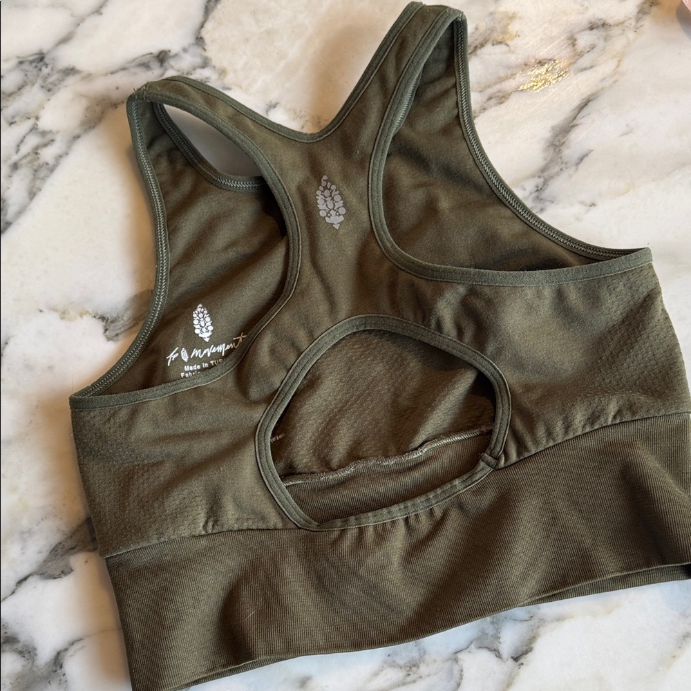 FP Movement by Free People Khaki Sports Bra Women’s size XS/S - Picture 3 of 8